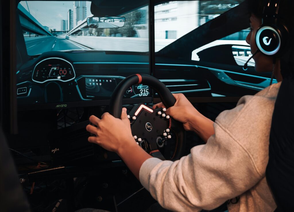 Driving Apps: Interactive Lessons, Simulations, and Practical Tips
